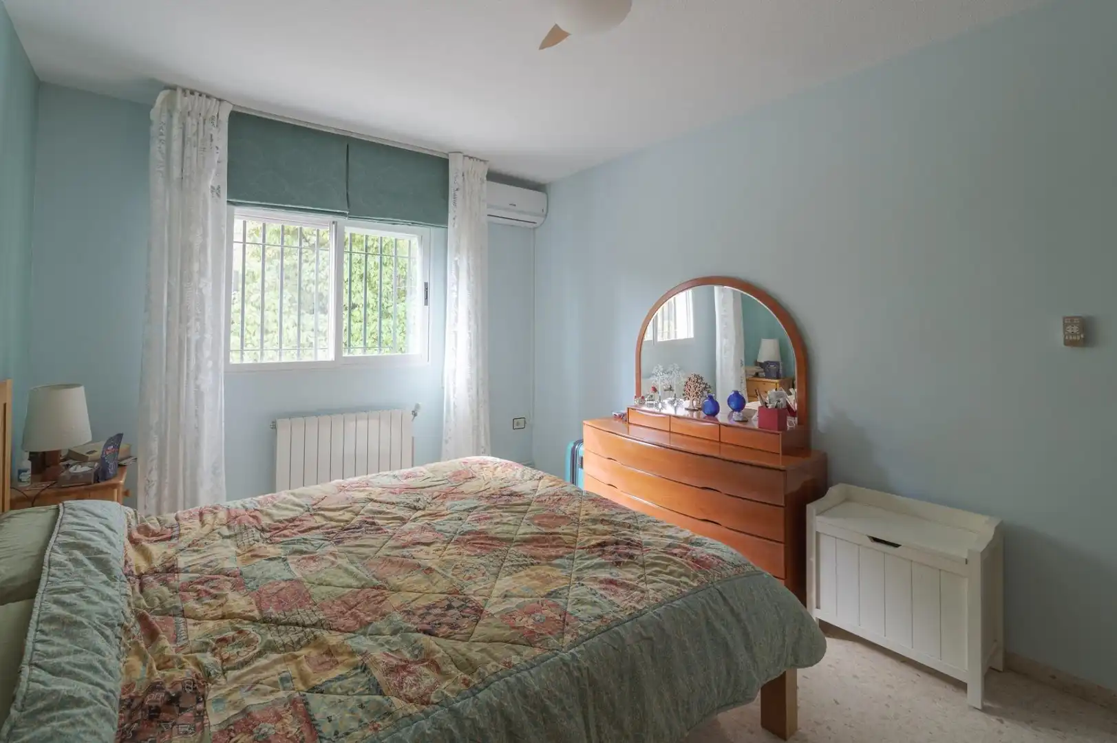 Bedroom of Flat for sale in Genil