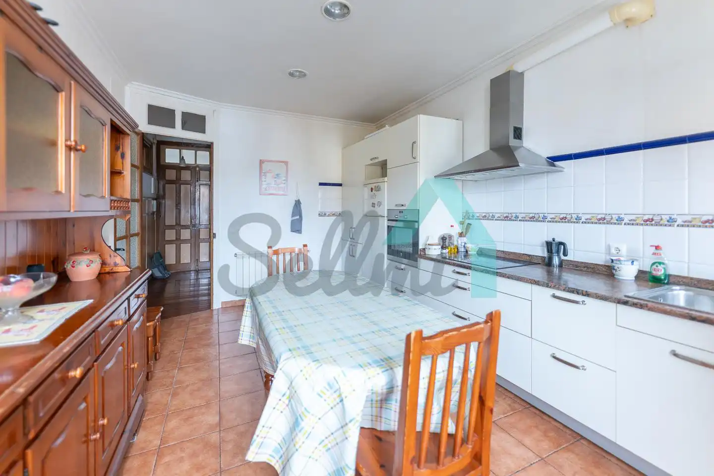 Cocina de Piso en venta en Llanes con Calefacción, Parquet y Balcón