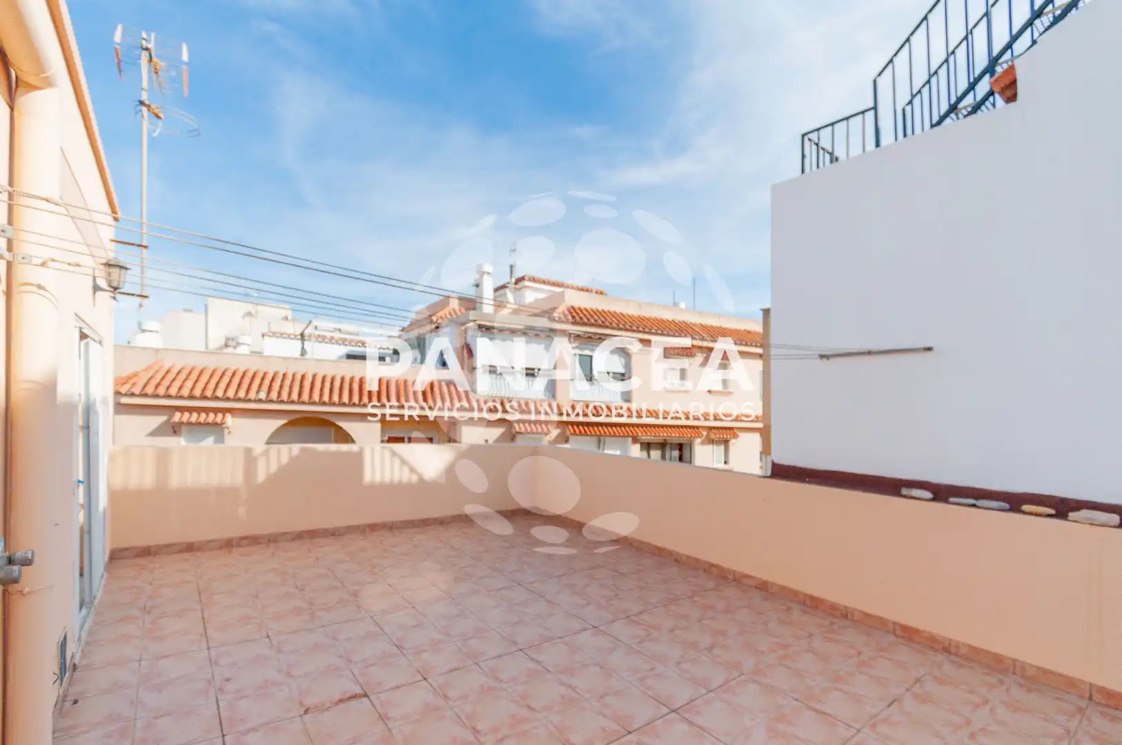 Terraza de Ático en venta en Roquetas de Mar con Terraza y Amueblado