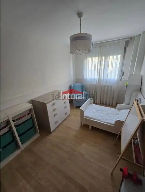 Habitación de Piso en venta en Albacete con Calefacción, Trastero y Amueblado