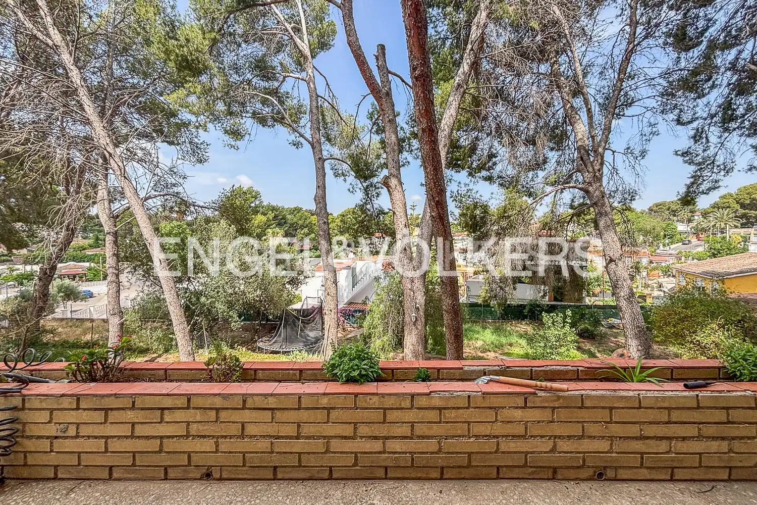 Terrace of Houses for rent in Paterna  with Air Conditioner, Heating and Private garden