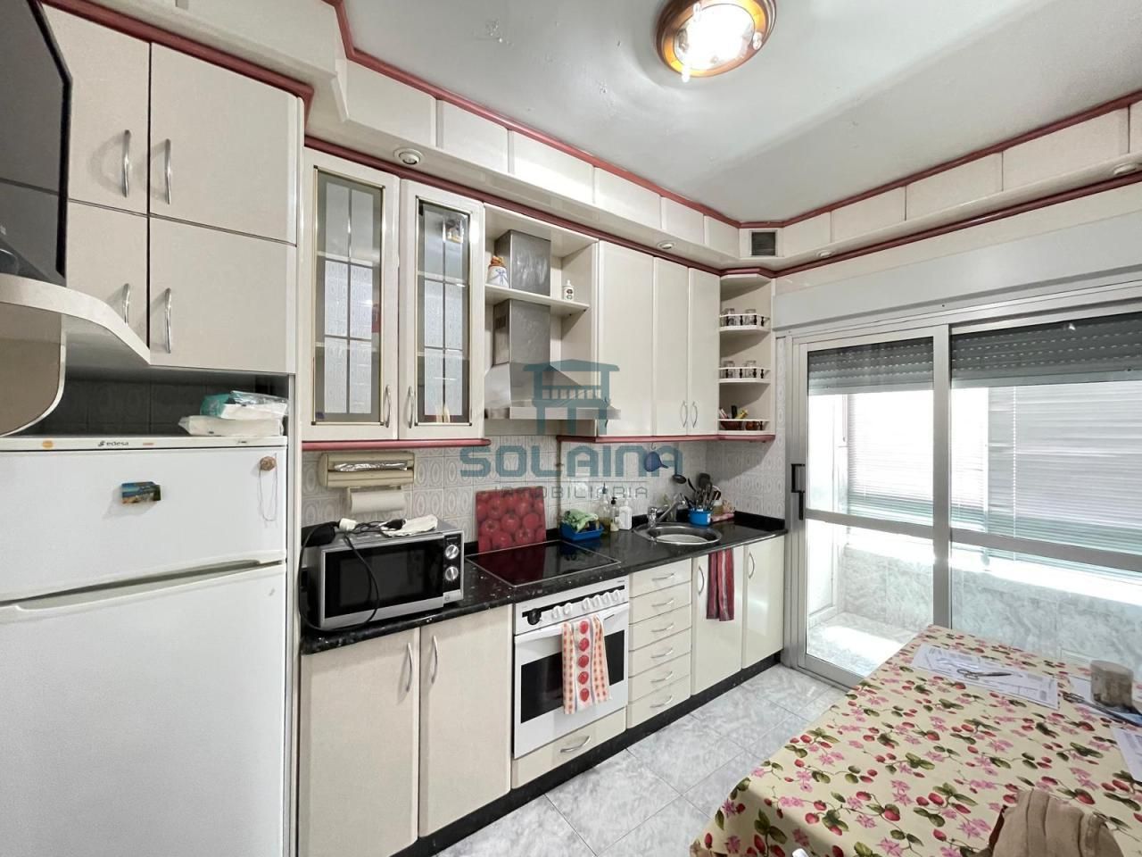 Kitchen of Flat for sale in Ourense Capital   with Heating, Parquet flooring and Storage room