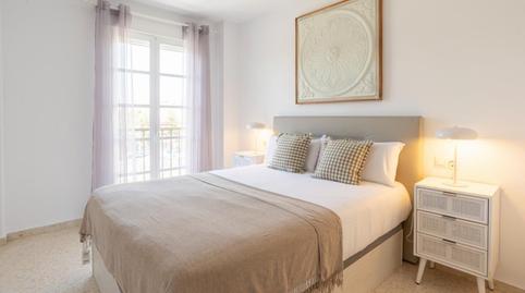 Foto 2 de Apartamento de alquiler en La Goleta - San Felipe Neri, Málaga