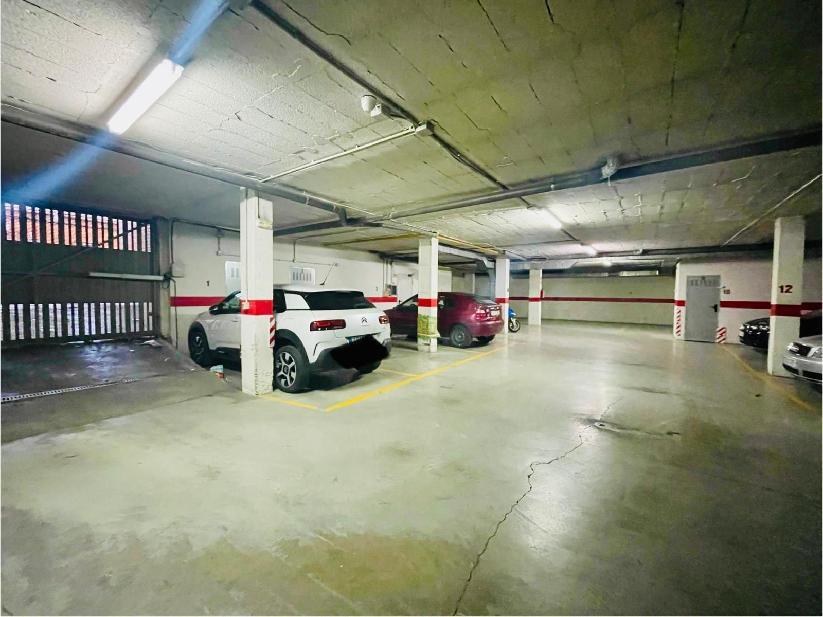 Aparcament de Garatge en venda en  Zaragoza Capital