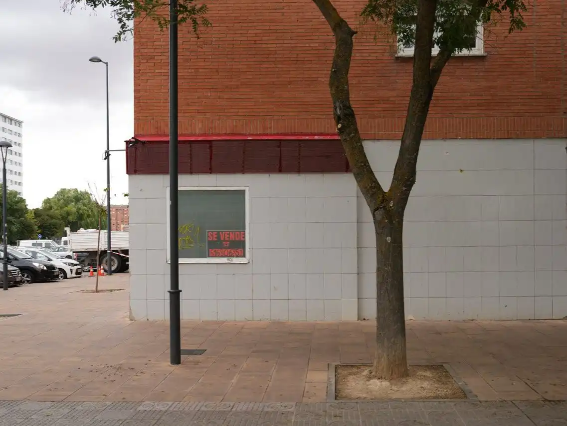 Vista exterior de Local en venta en Illera