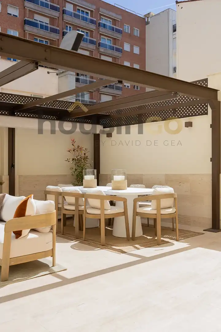 Terraza de Piso en venta en  Madrid Capital con Aire acondicionado, Calefacción y Terraza