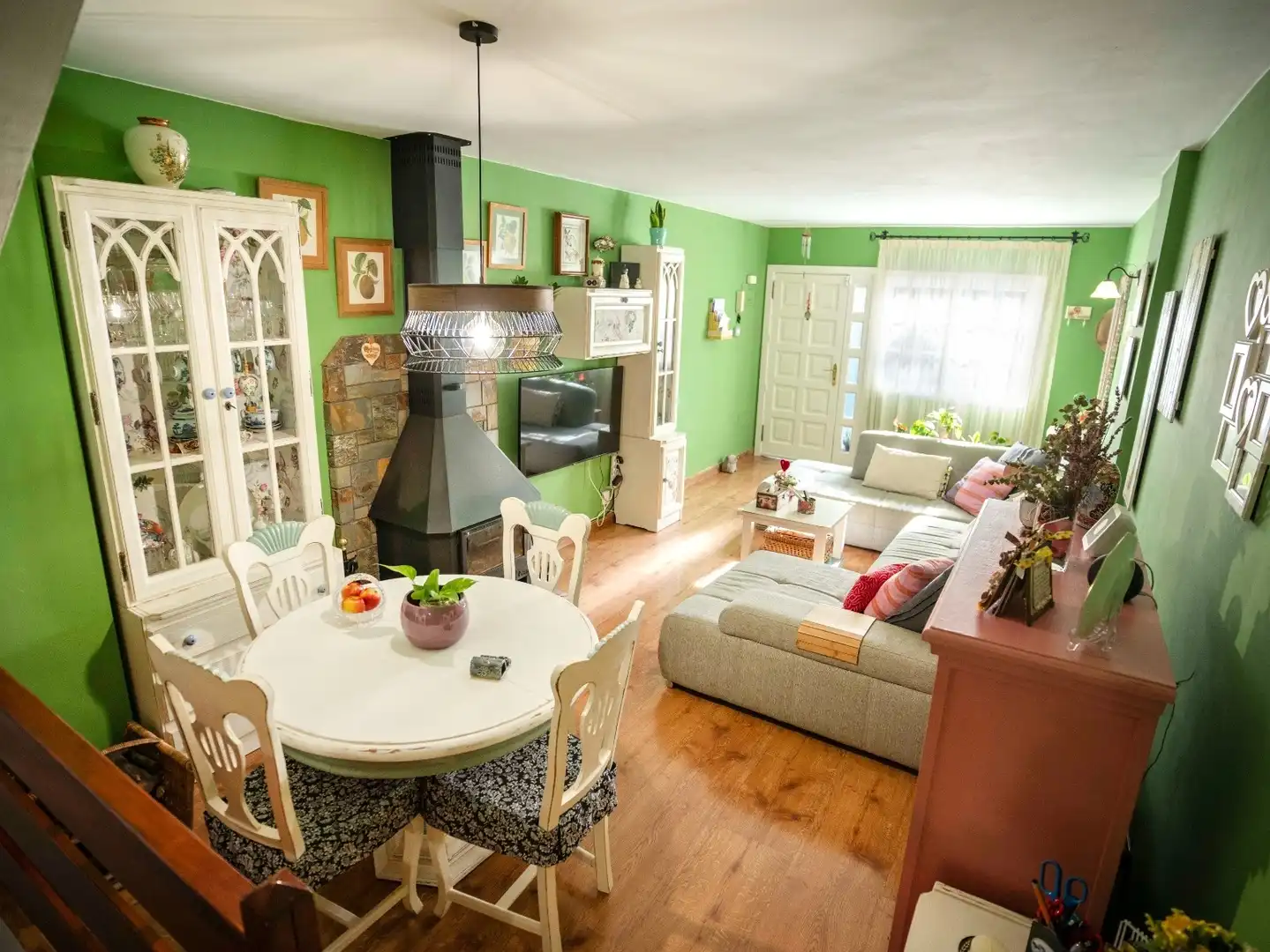 Living room of Detached homes for sale in San Cristóbal de la Laguna  with Parquet flooring, Terrace and Furnished