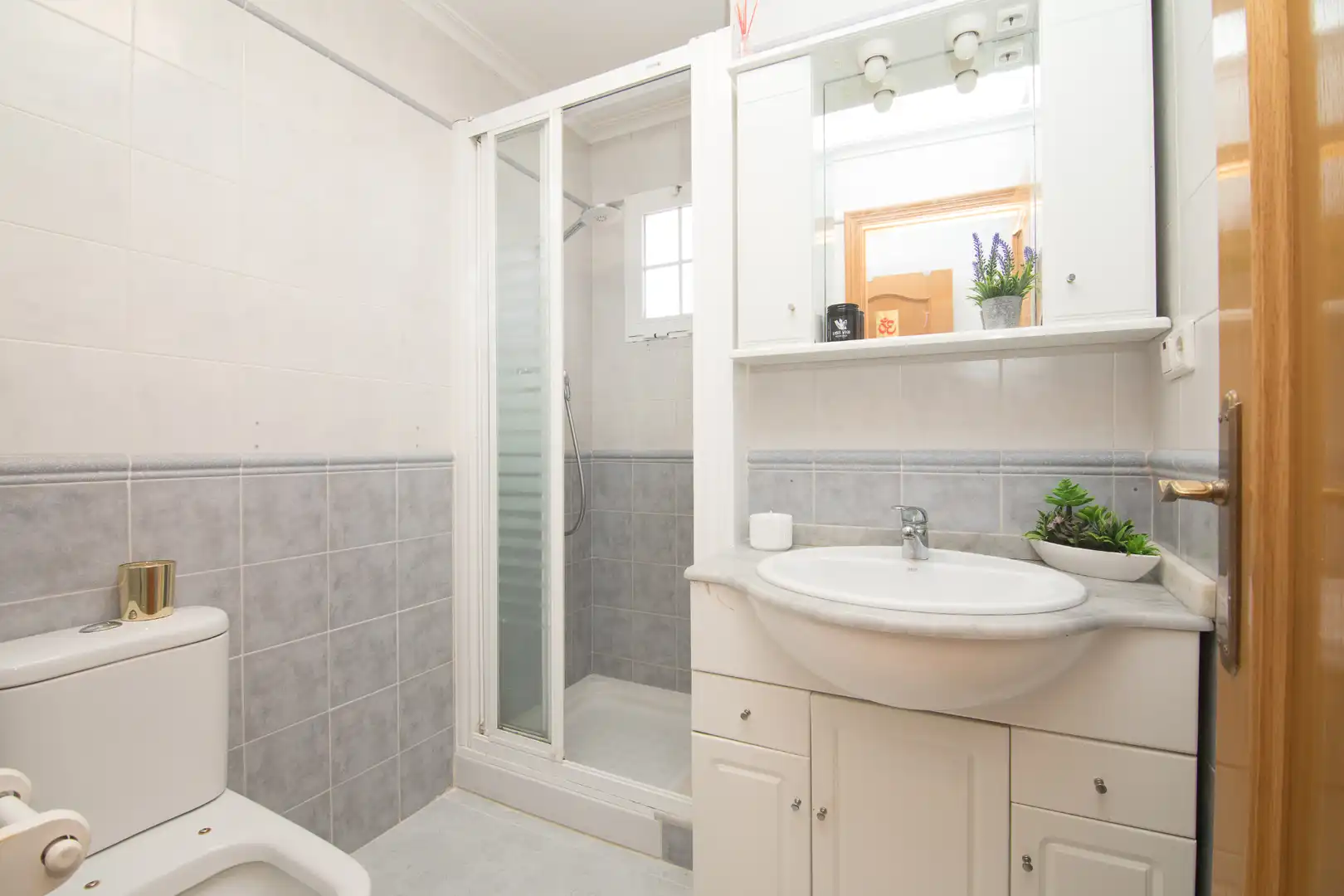 Bathroom of Houses for sale in Santa Pola  with Air Conditioner, Private garden and Terrace