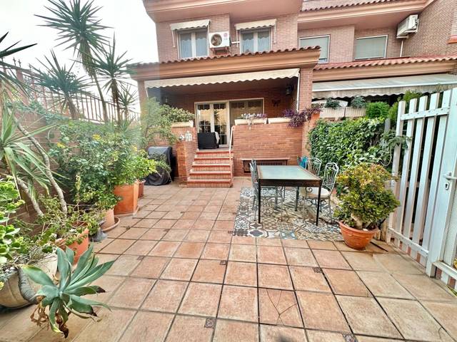 Casa adosada en Venta en Ciudad Jardín