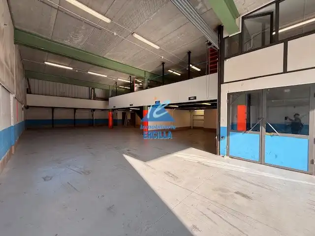 Nave industrial de alquiler en Mungia con Alarma