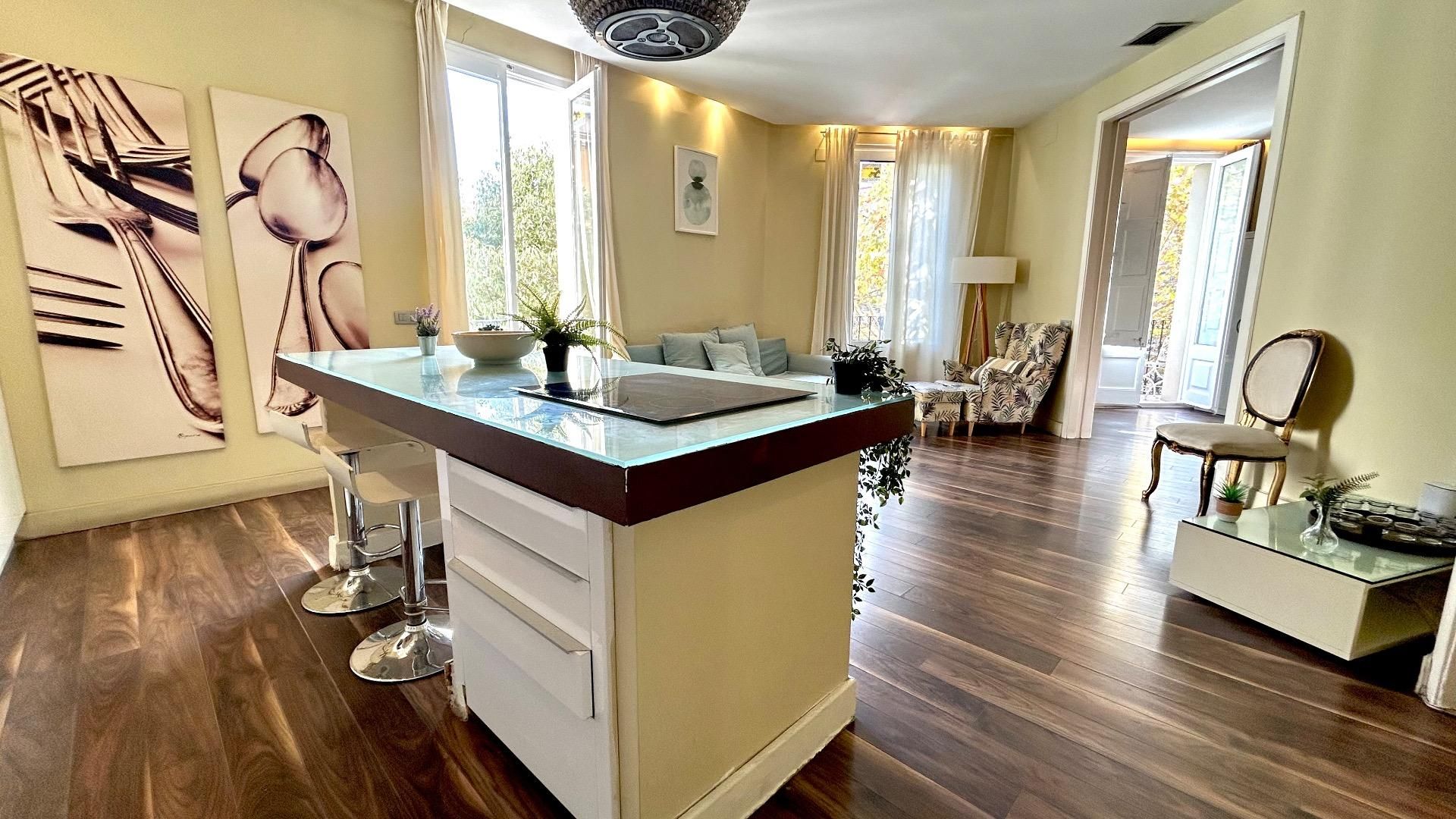 Pis en venda a Carrer CASANOVA, Sant Antoni, Eixample