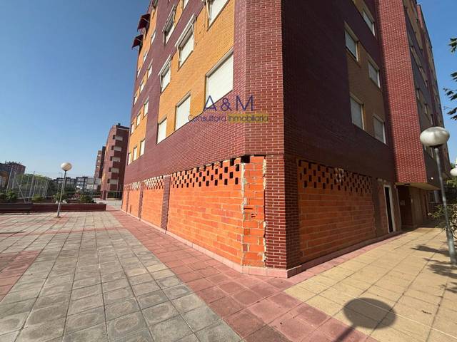 Local comercial en Venta en Calle Doctor Sanchez Villares, 31 en Arturo Eyries