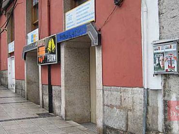 Locale commerciale in vendita a Santander - calle cardenal cisneros