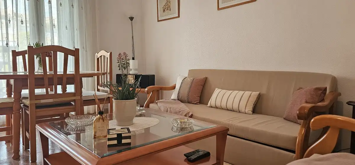 Sala de estar de Dúplex en venta en Orihuela con Terraza, Piscina y Amueblado
