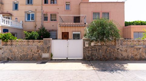 Foto 2 von Einfamilien-Reihenhaus zum Verkauf in Calle Cataluña, Ciudad Jardín - Tagarete - El Zapillo, Almería Capital