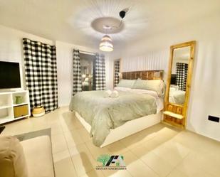 Bedroom of Duplex for sale in Baeza  with Air Conditioner, Terrace and Swimming Pool