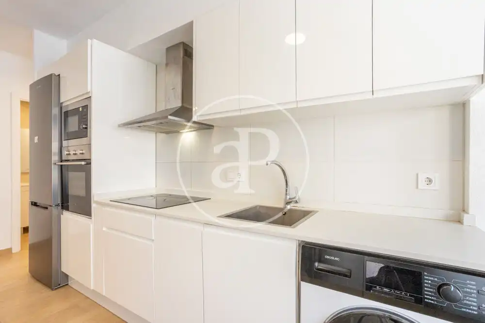 Kitchen of Flat for rent in Valencia  with Air Conditioner, Heating and Furnished