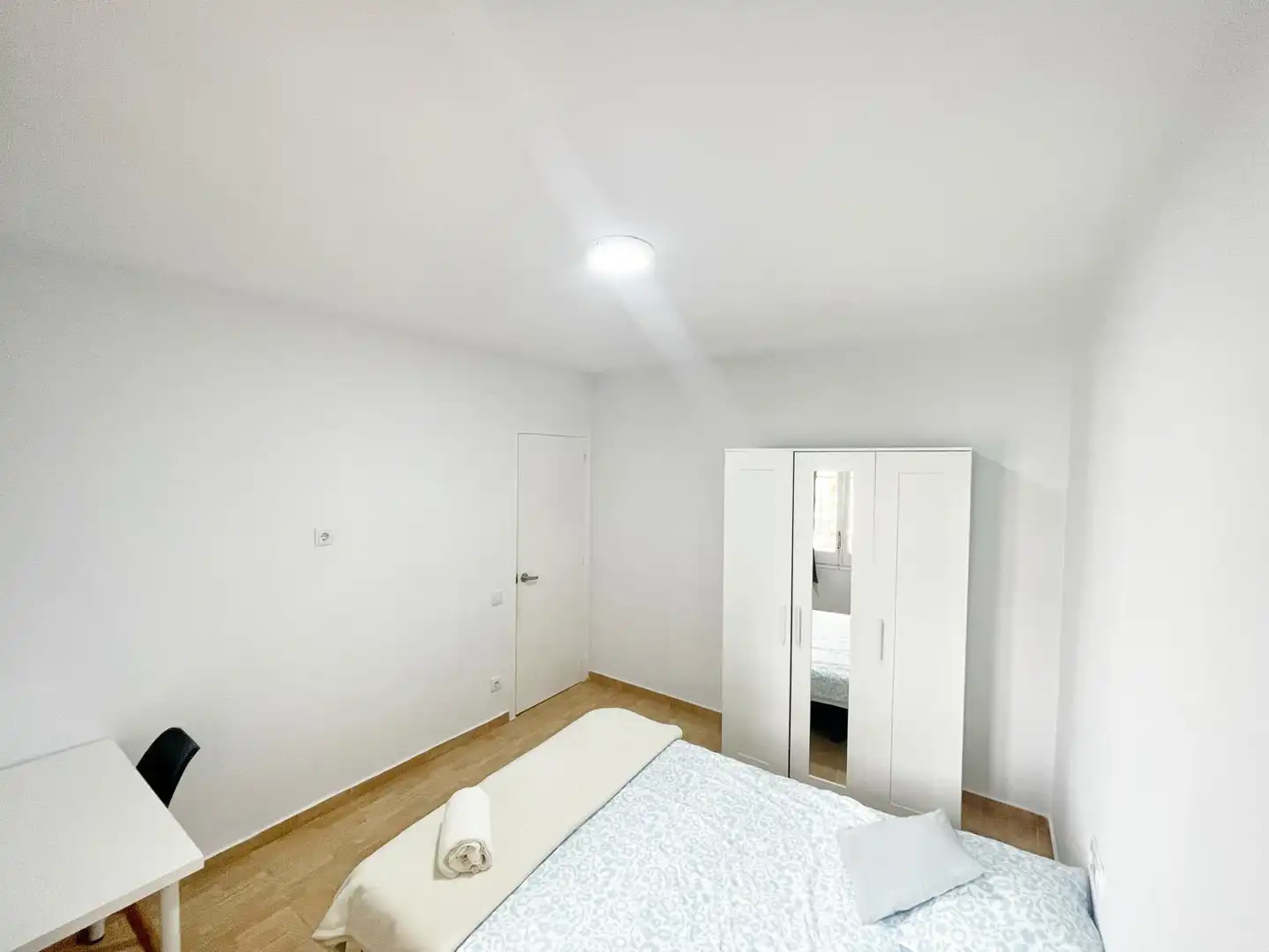 Habitación de Piso para compartir en Manresa con Amueblado, Horno y Lavadora