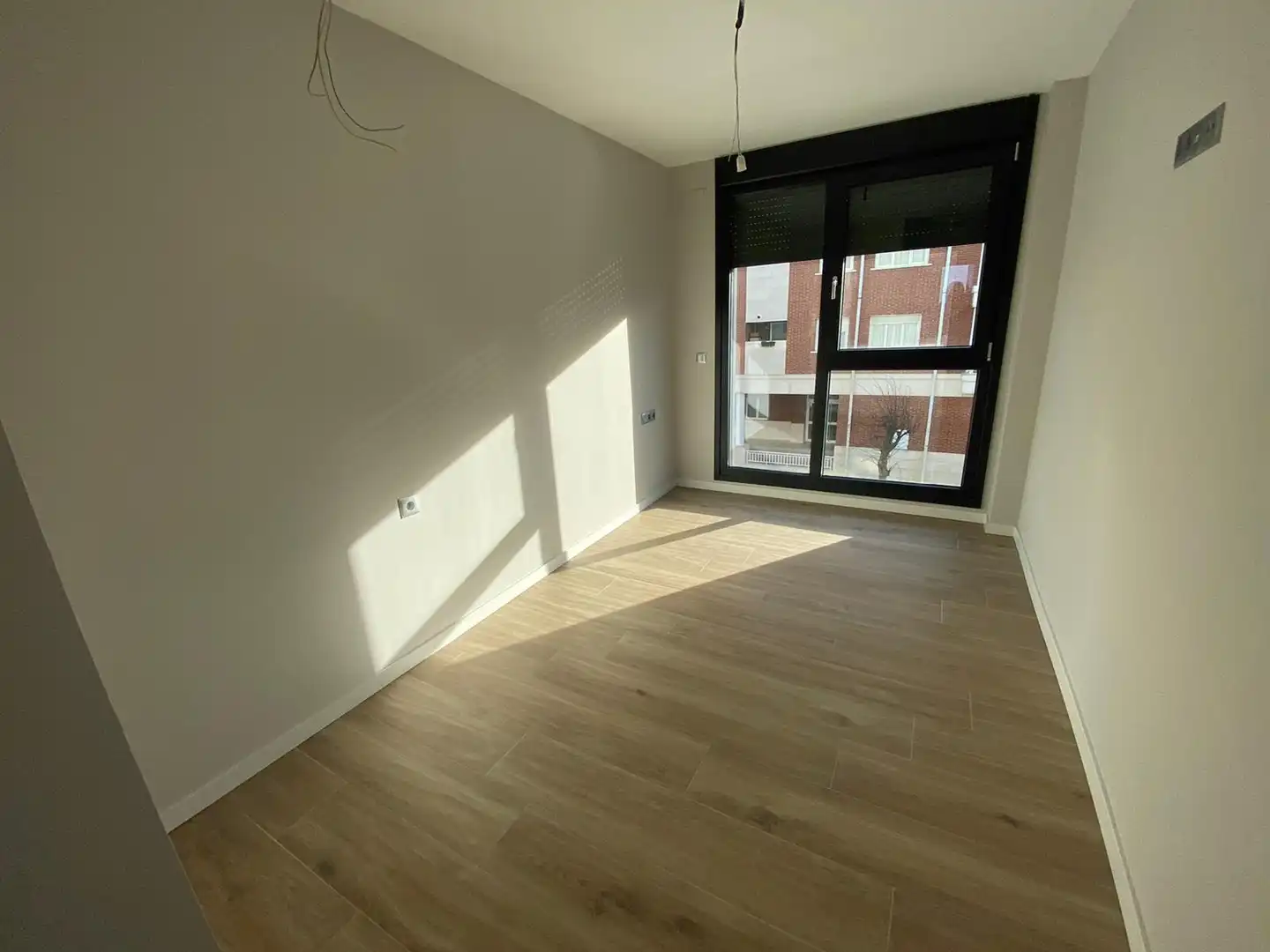 Bedroom of Flat for sale in Castro-Urdiales  with Heating, Parquet flooring and Terrace