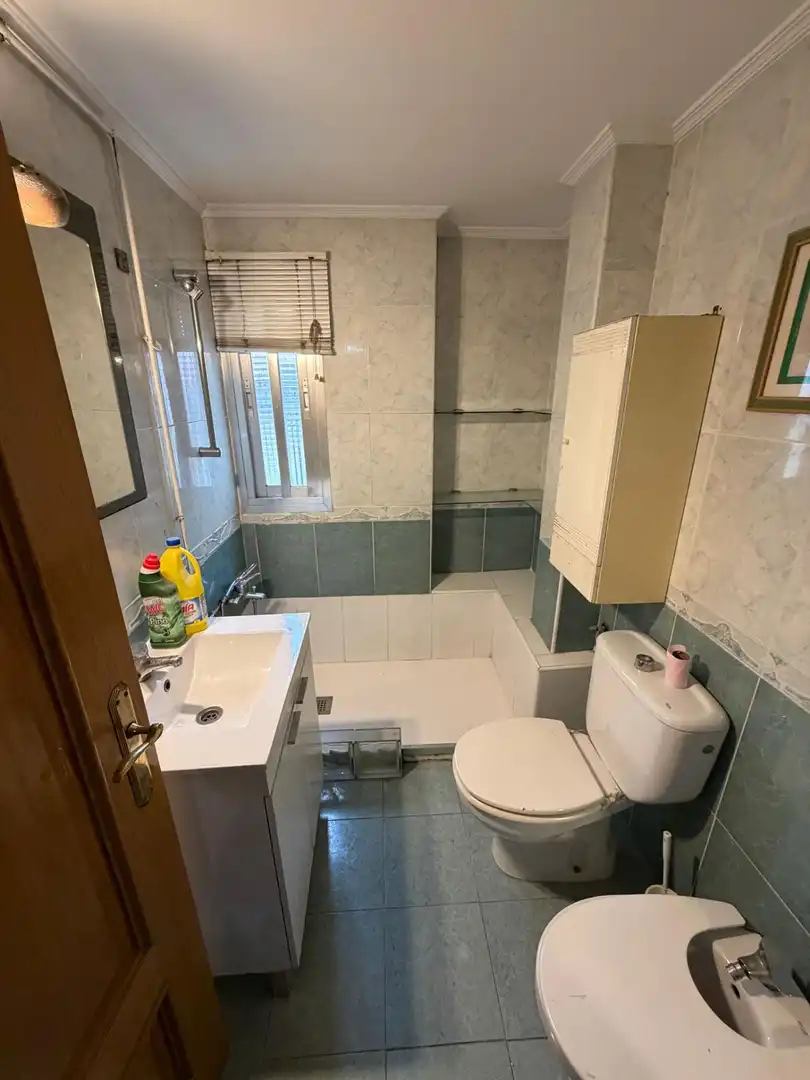 Bathroom of Flat for sale in Móstoles  with Heating and Terrace
