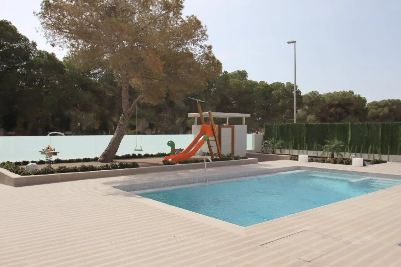 Xalet amb piscina en venda a San Miguel de Salinas, imagen 3