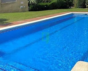 Swimming pool of House or chalet for sale in El Vendrell  with Air Conditioner, Heating and Private garden