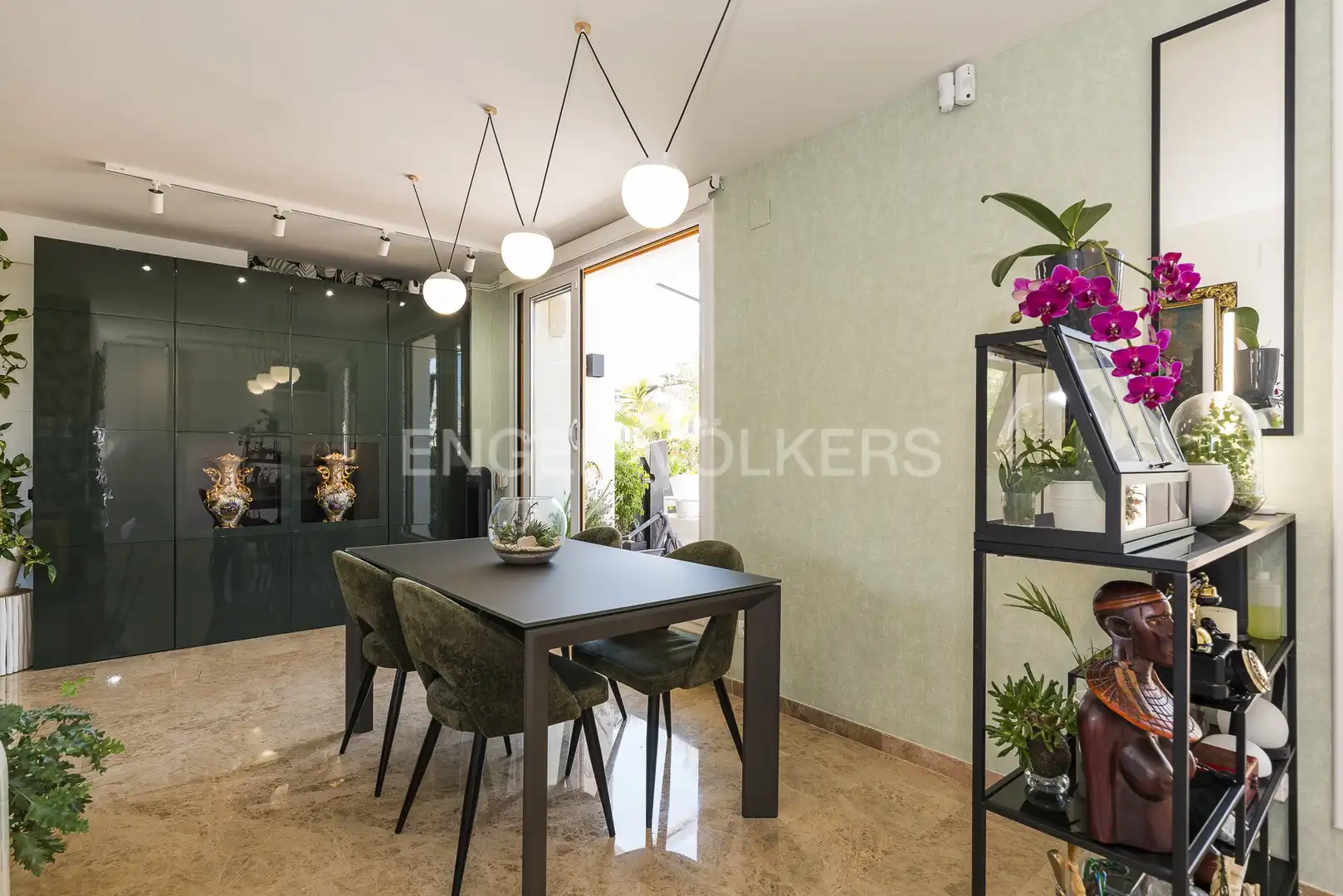 Dining room of Attic for rent in Sitges  with Air Conditioner, Heating and Parquet flooring