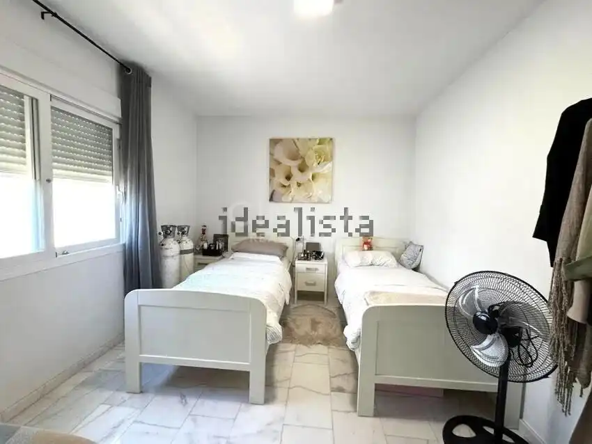 Dormitori de Casa o xalet en venda en La Nucia amb Aire condicionat, Calefacció i Jardí privat