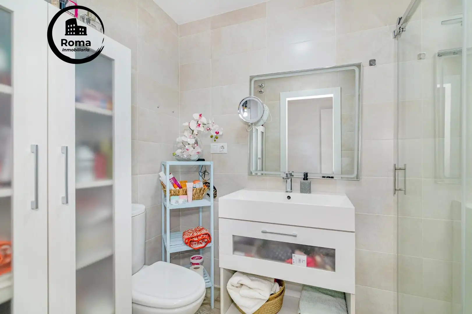 Baño de Piso en venta en Albolote con Aire acondicionado, Calefacción y Piscina comunitaria