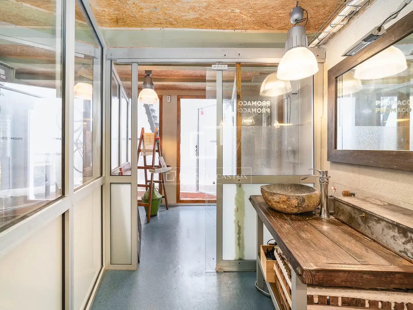 Baño de Piso en venta en Barcelona con Aire acondicionado, Calefacción y Terraza