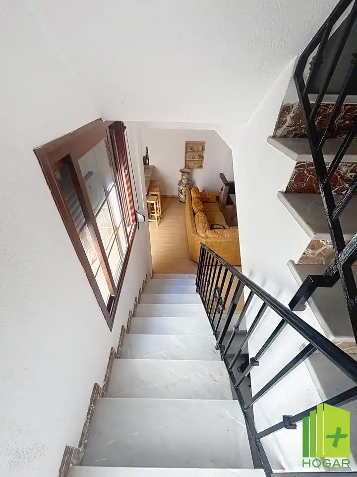 Casa adosada en venda a Santa Isabel