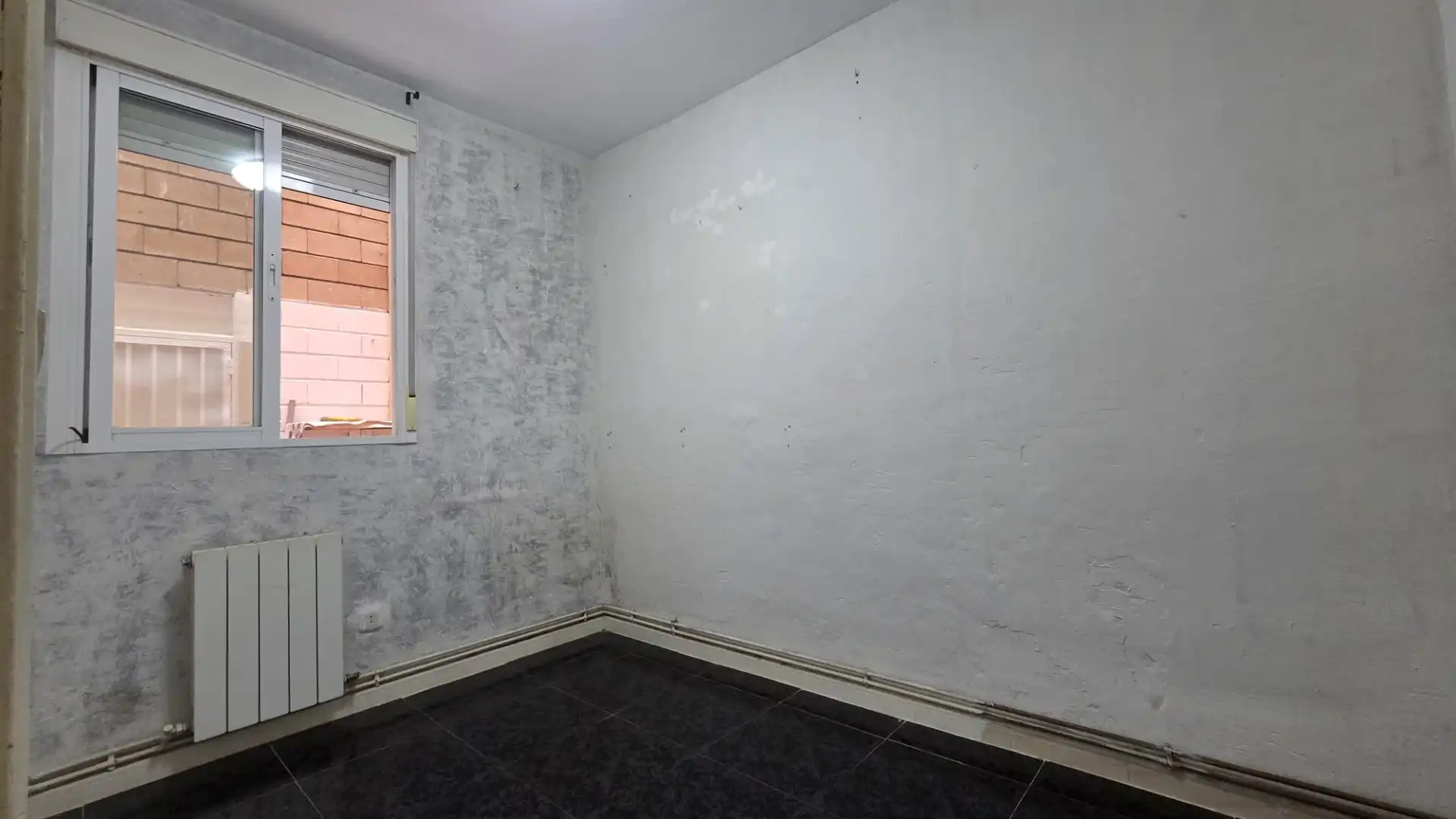 Piso en venta en Parla con Calefacción, Internet y Alarma