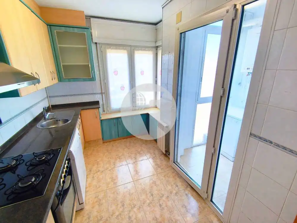 Cocina de Piso en venta en Manresa con Calefacción y Balcón