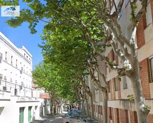 Vista exterior de Pis en venda en Portbou amb Balcó