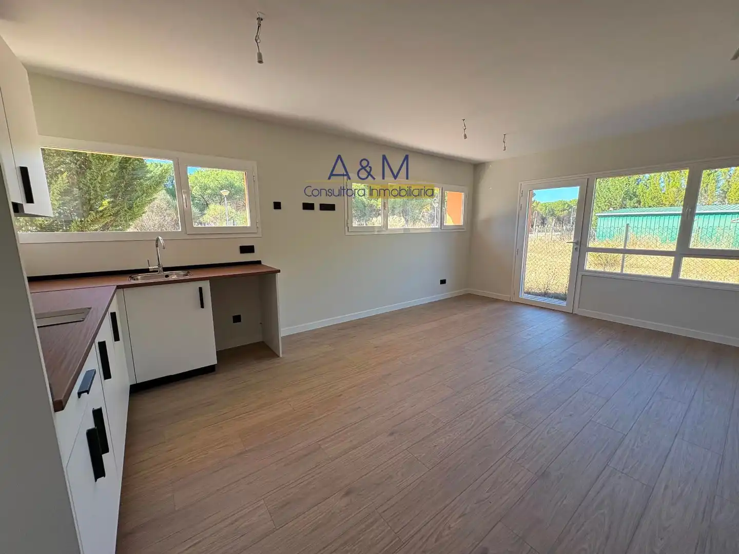 Local en venta en Cubera, Aldeamayor de San Martín