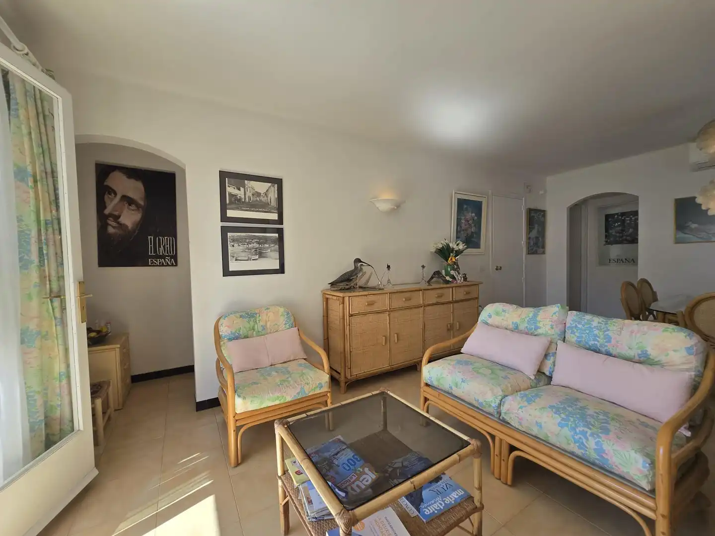 Sala de estar de Casa o chalet en venta en L'Estartit con Aire acondicionado, Jardín privado y Terraza