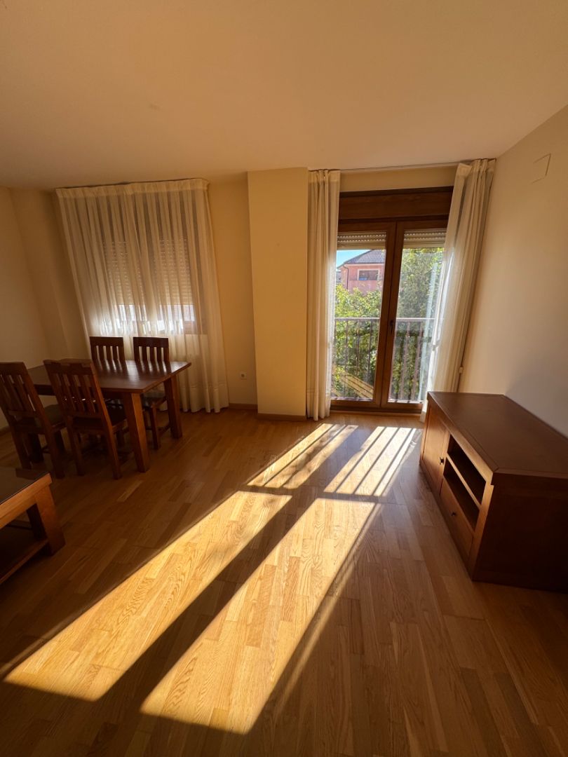 Bedroom of Flat for sale in Torrecaballeros  with Heating, Terrace and Storage room
