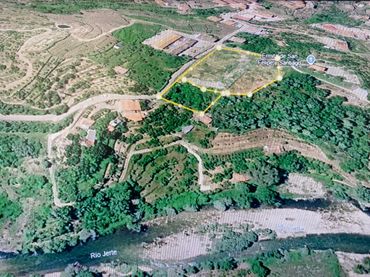 Residential land for sale in Calle la Flor del Cerezo 10