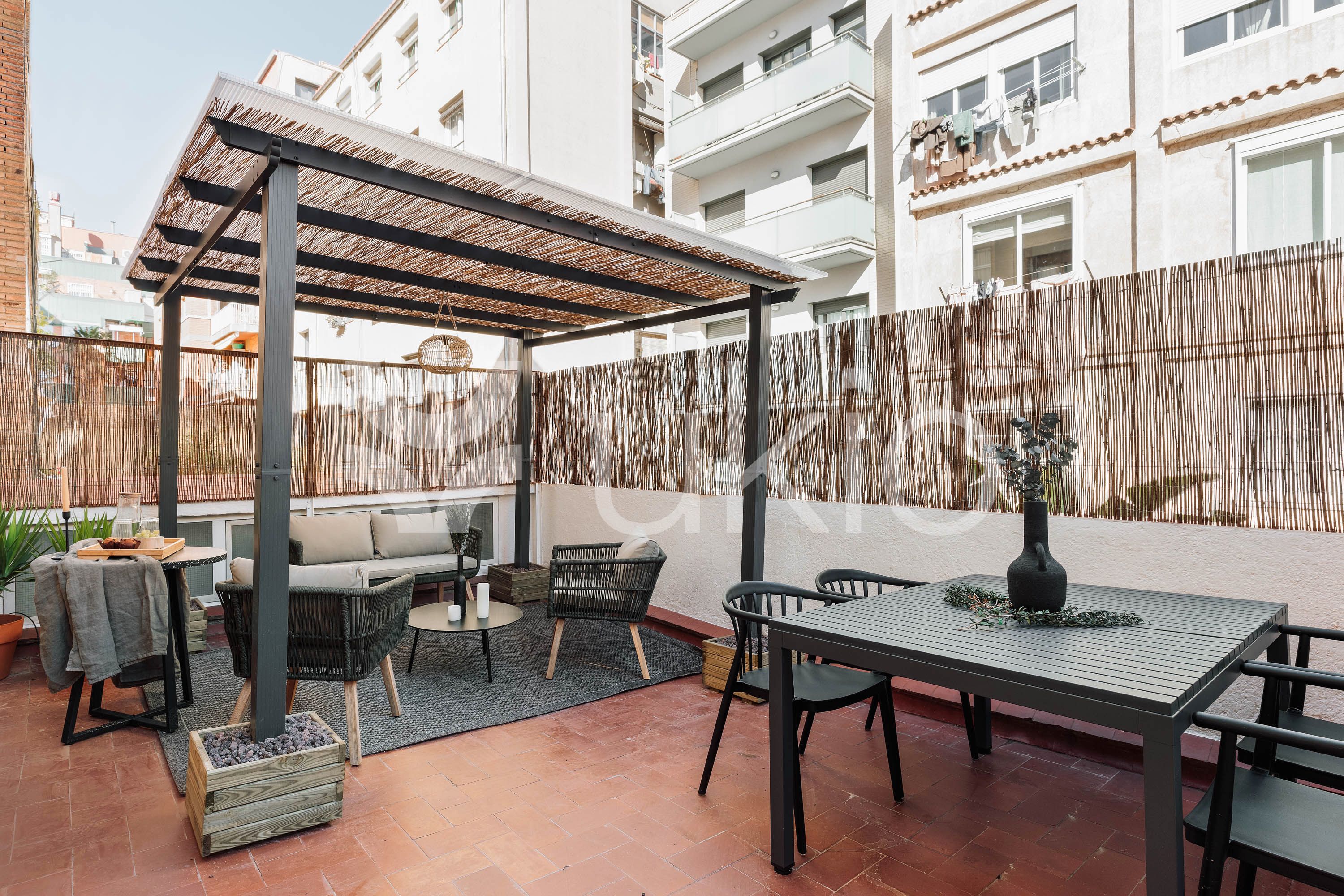 Terrace of Apartment for rent in  Barcelona Capital  with Air Conditioner, Terrace and Furnished