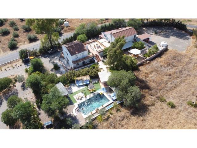 Finca rústica en Venta en Álora