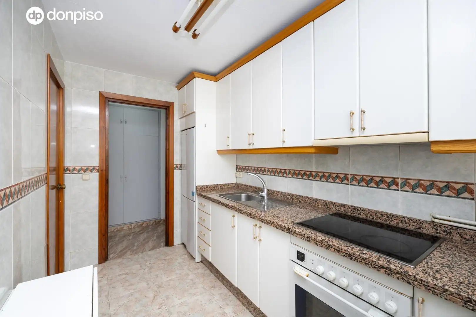 Flat with lift for sale in Calle Santa Paula, imagen 11