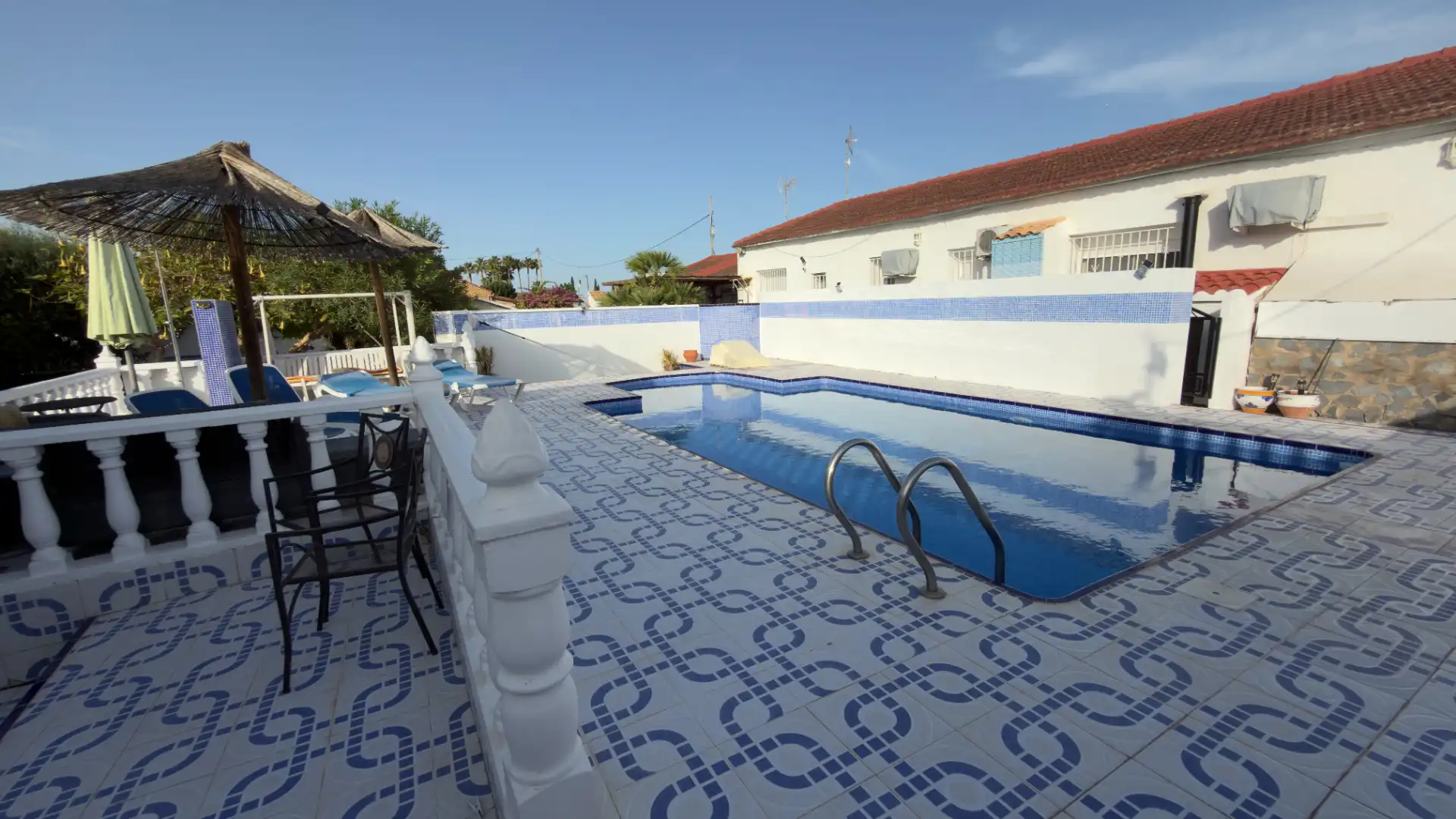 Chalet con piscina en venta en Lugar Florida 2