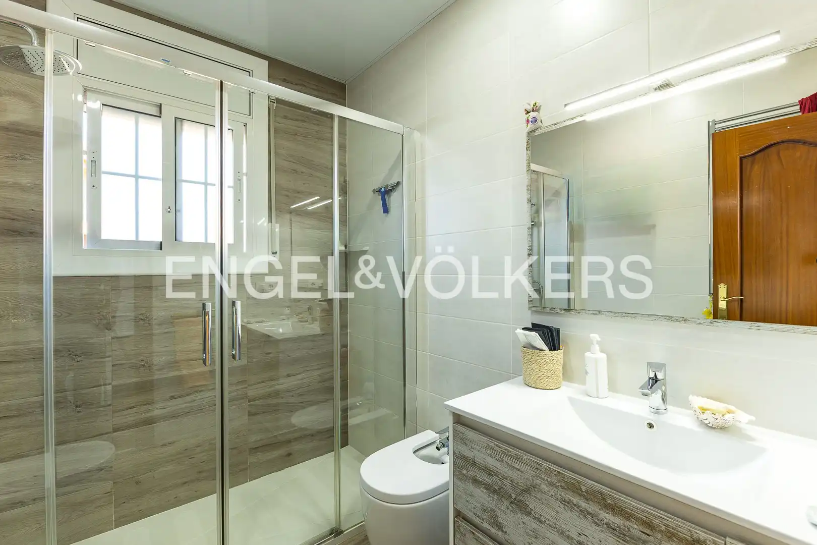 Baño de Casa o chalet en venta en Esparreguera con Aire acondicionado, Calefacción y Jardín privado