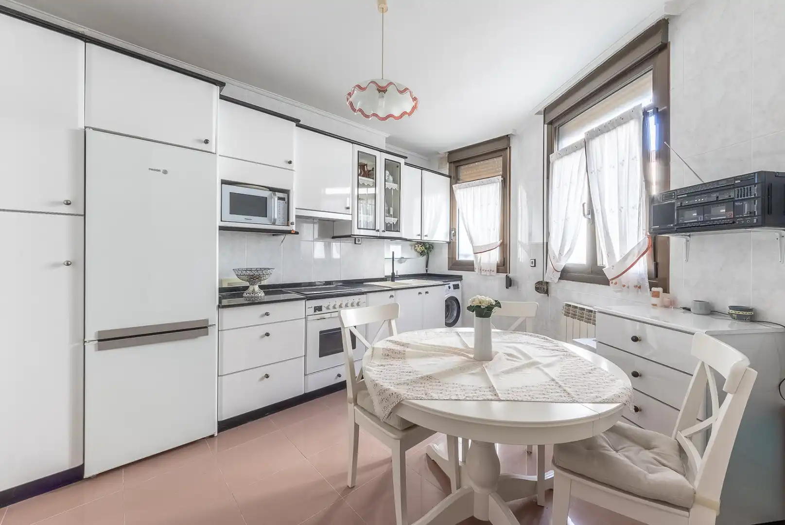 Cocina de Piso en venta en Bilbao  con Calefacción, Terraza y Amueblado