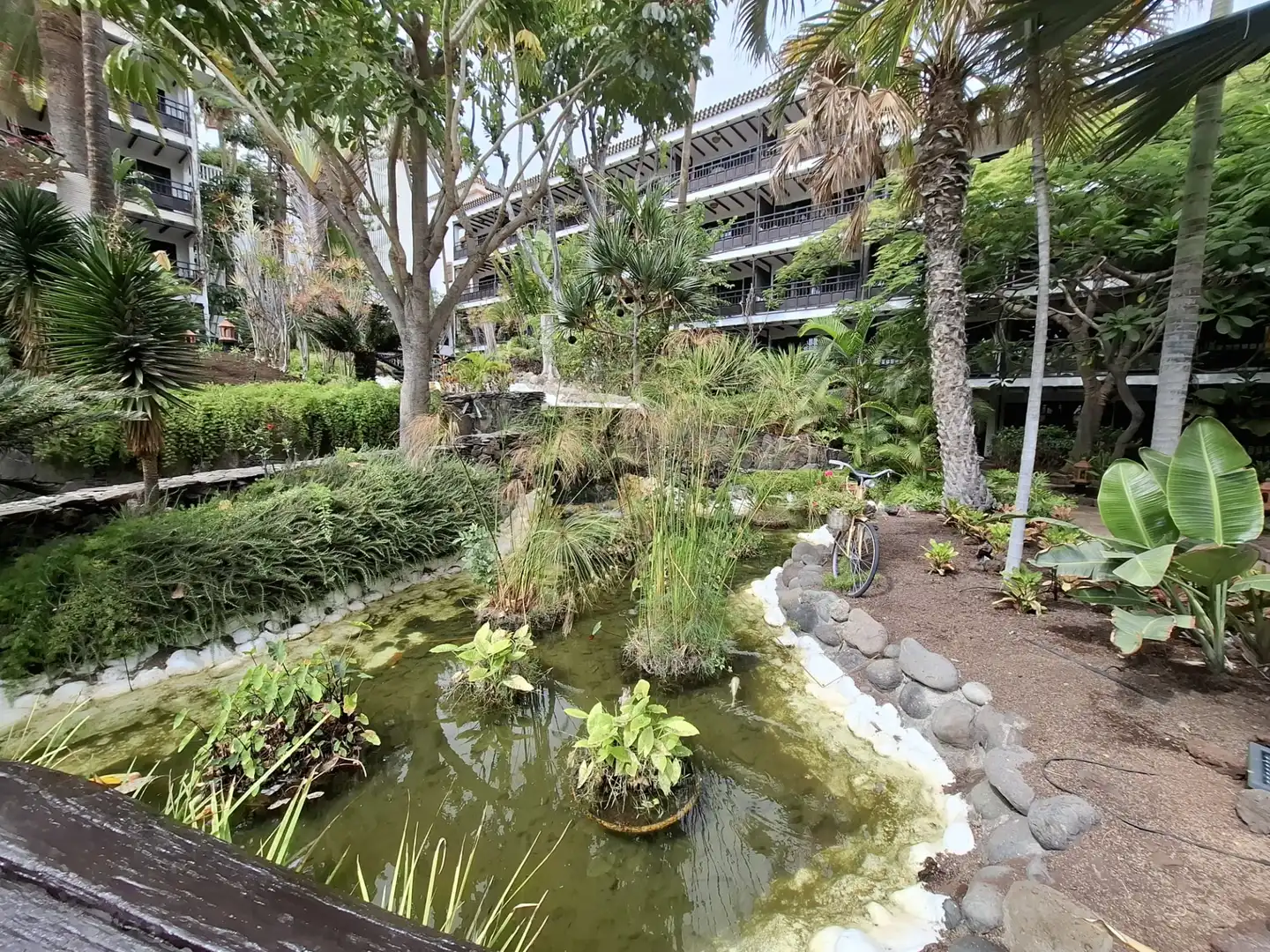 Vista exterior de Apartamento en venta en San Bartolomé de Tirajana con Aire acondicionado, Amueblado y Balcón