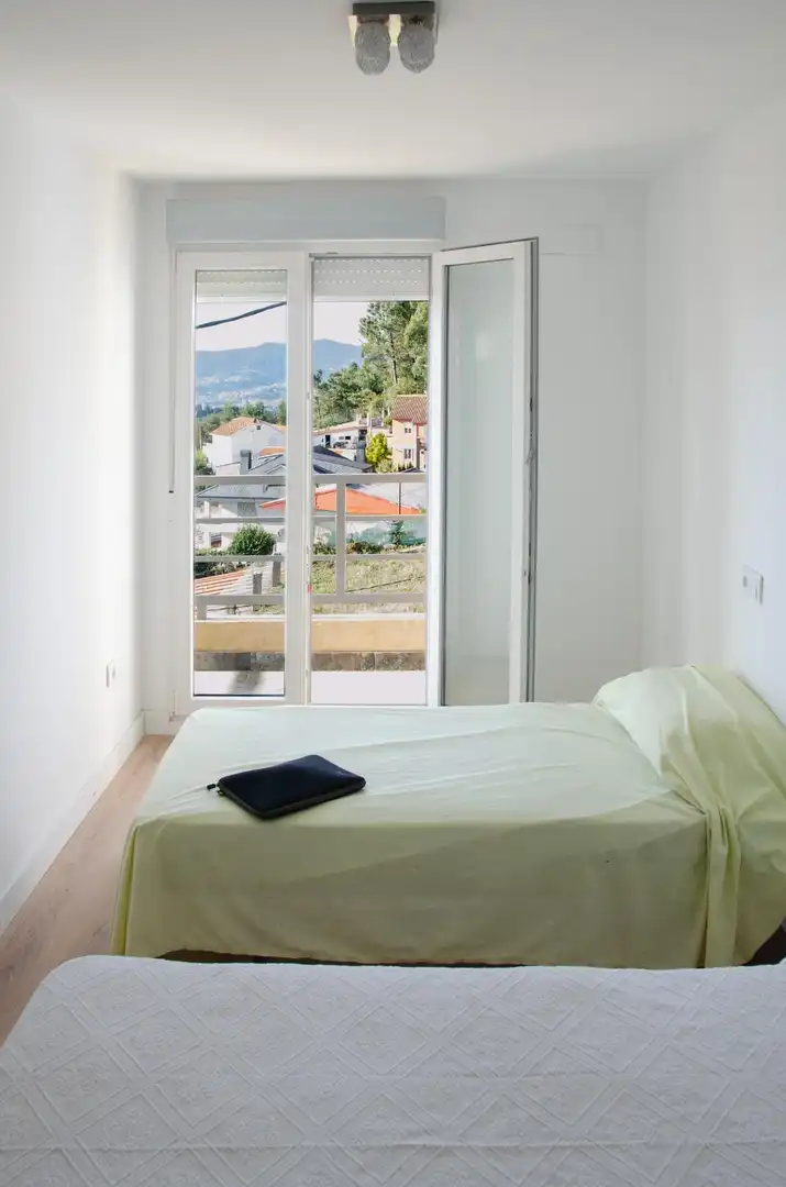 Habitación de Casa o chalet en venta en Vigo  con Aire acondicionado, Amueblado y Balcón