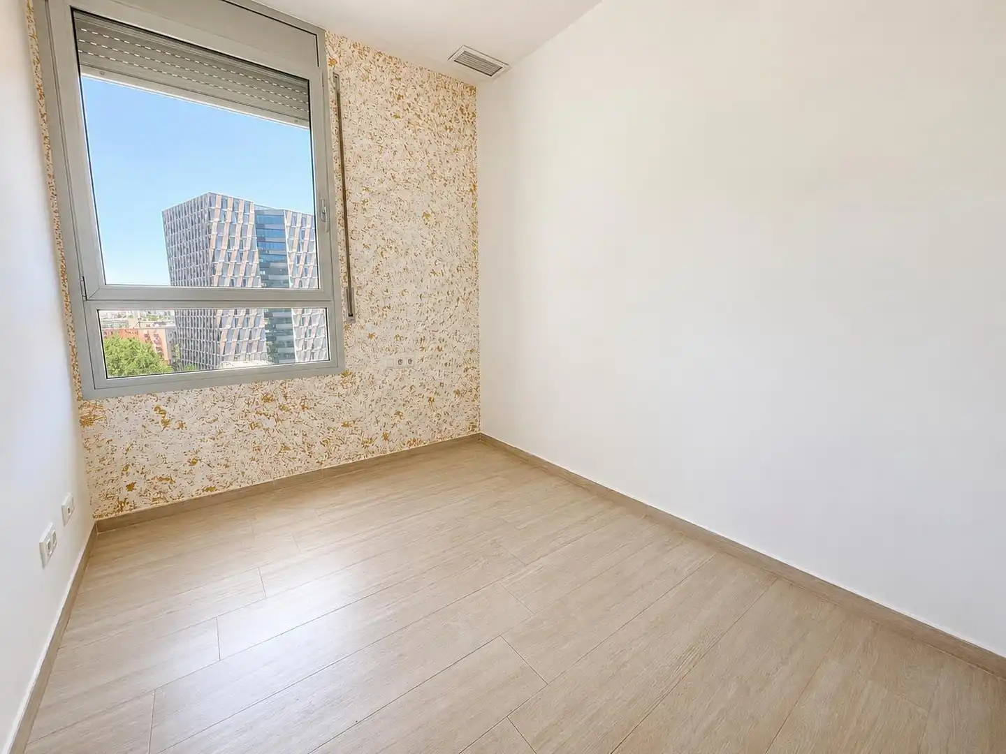 Terrassa de Pis en venda en Barcelona amb Calefacció