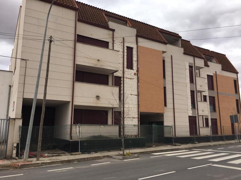 Exterior view of Building for sale in Herencia