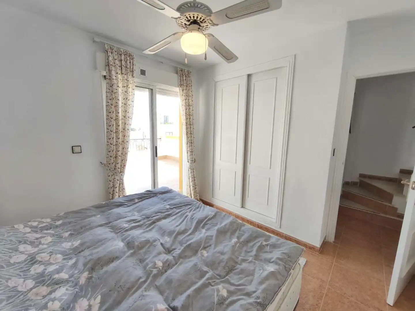 Dormitori de Dúplex en venda en Orihuela amb Terrassa, Piscina i Moblat