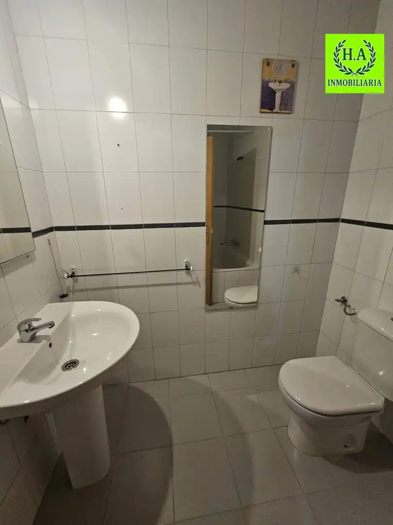 Baño de Apartamento en venta en San Agustín del Guadalix con Calefacción y Trastero